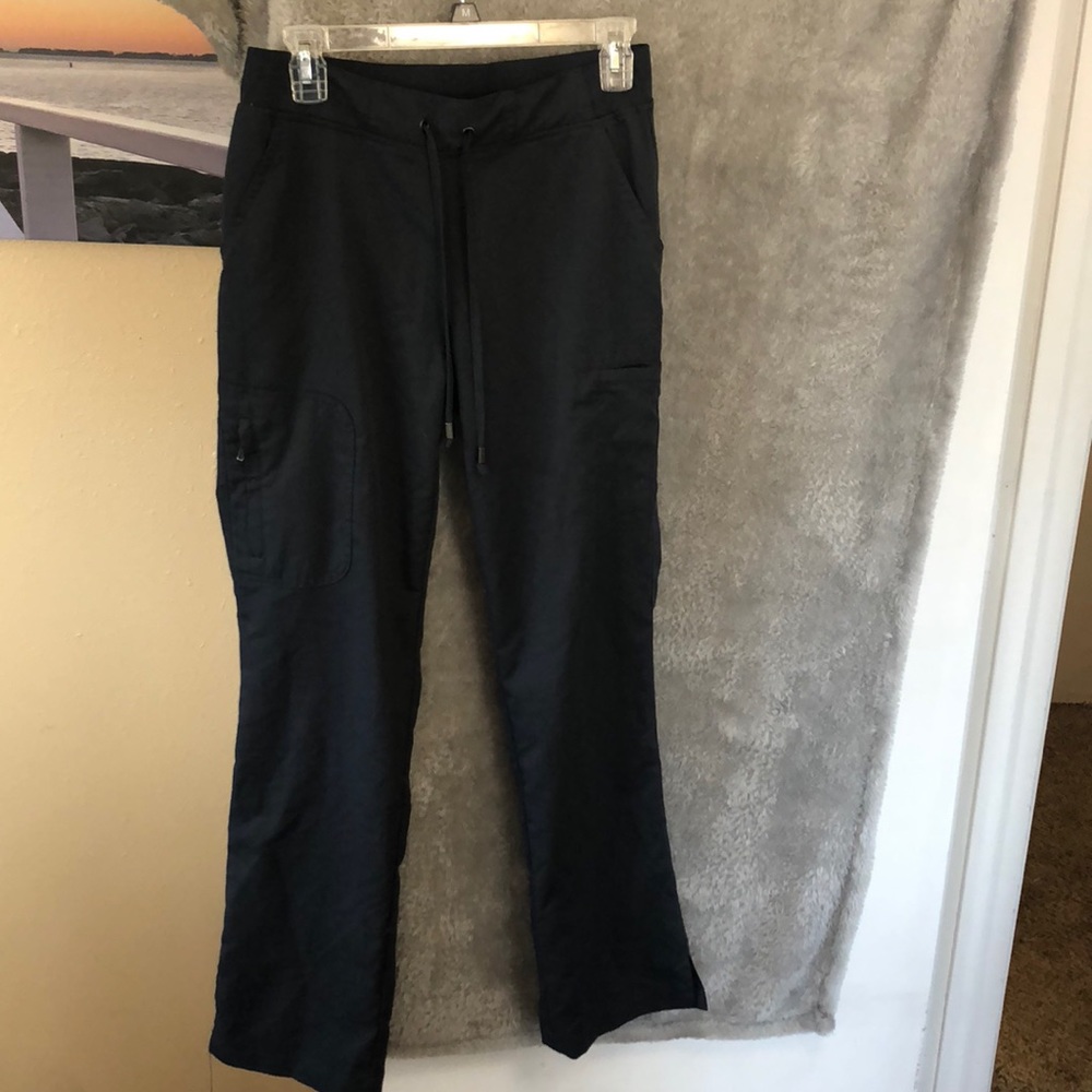 Gray’s anatomy by barco scrub bottoms XS tall